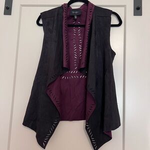 Medium Jessica Simpson Faux Suede Black and Burgundy Vest